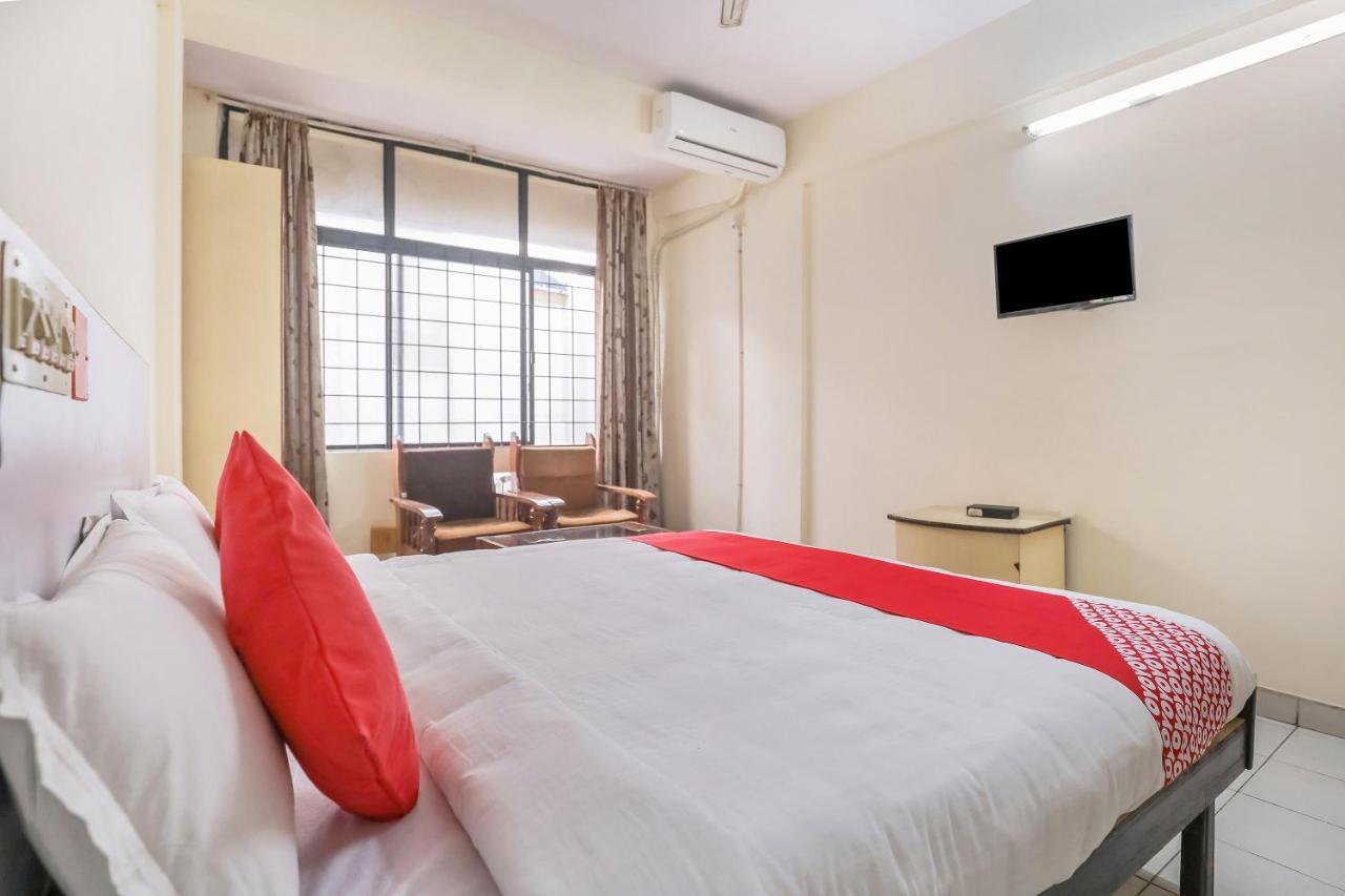 Oyo Hotel Hindustan Deluxe Mangalore Exterior foto